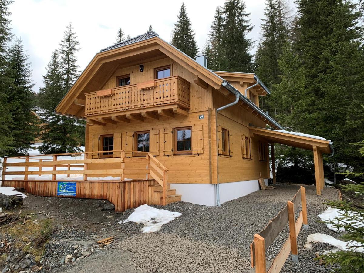 Almhaus & Almchalet Flattnitz מראה חיצוני תמונה